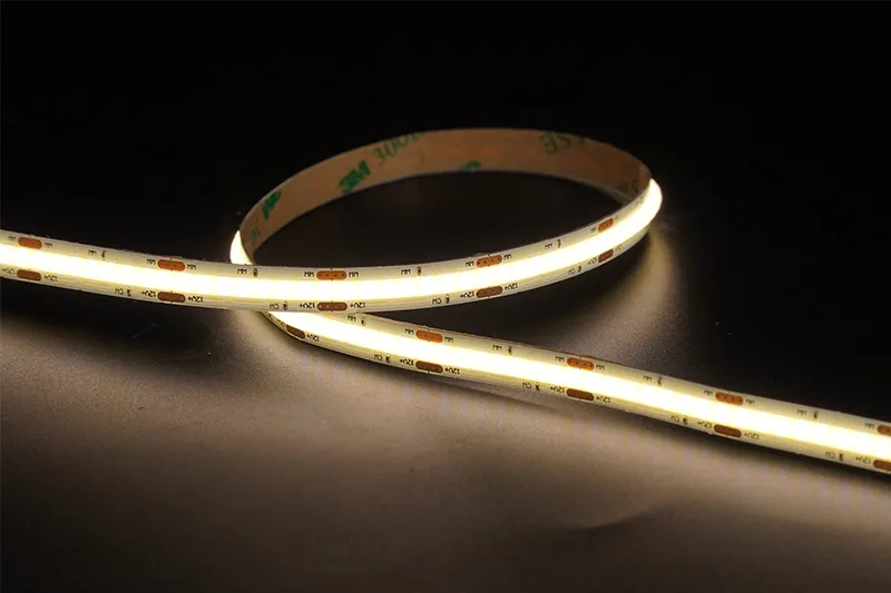 COB 576 LEDs/M ccT 12V 8mm Cri ≥ 90