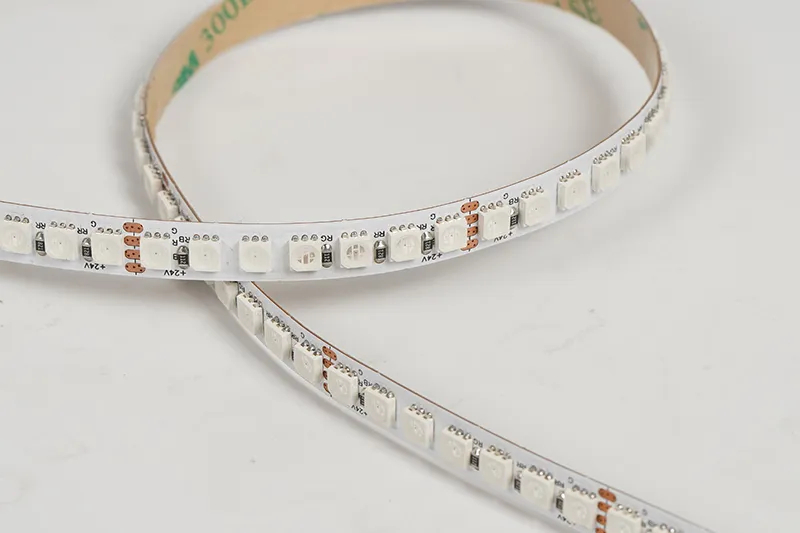 4040 168LEDS/M RGB 24 V 8mm