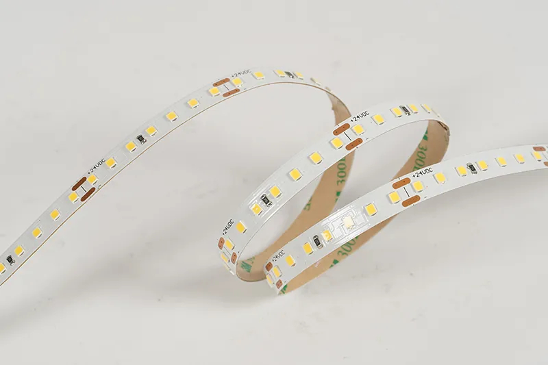 2835 126leds/m 24 V 10 mm