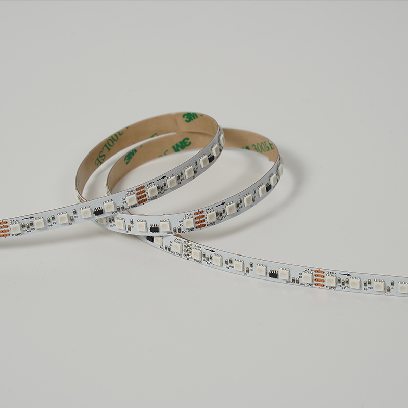 3838 120LEDS/M RGB 24 VIC1934 8mm