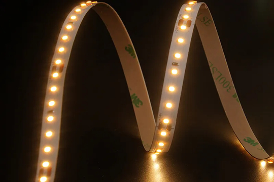 2216 140leds/m 24 V 8mm