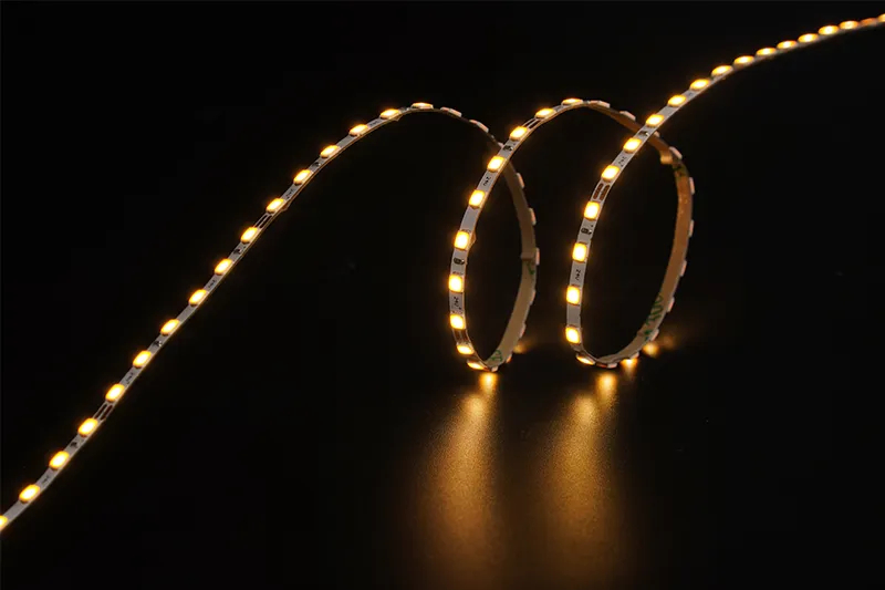 2835 120Les/m 24 V 3mm