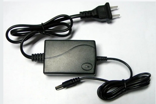12W DC9V Desktop -Stromadapter