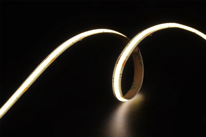 COB 576 LEDs/M ccT 12V 8mm Cri ≥ 90