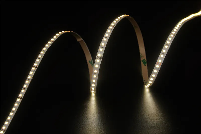 2216 210leds/m 24 V 5mm