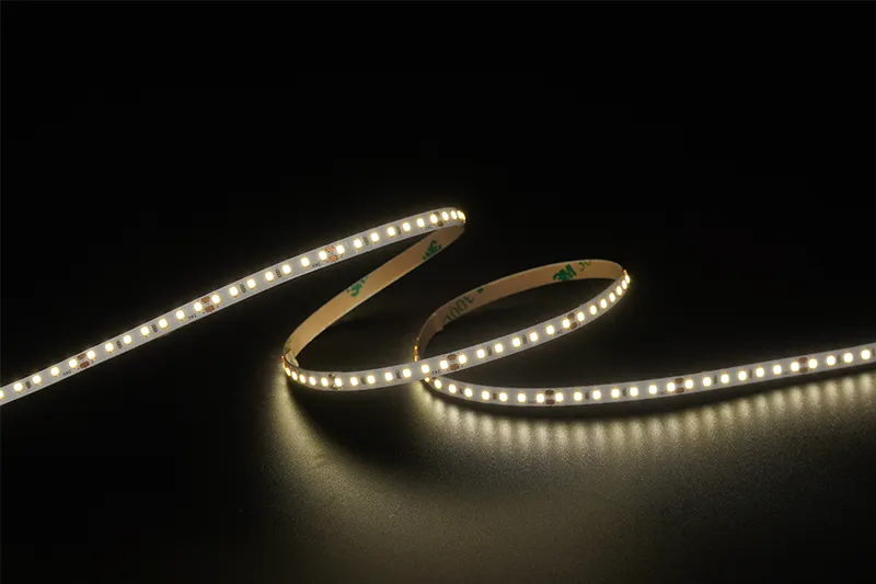 2216 210leds/m 24 V 5mm