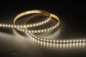 2835 126leds/m 24 V 8mm
