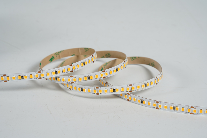 2835 192leds/m 24 V 8mm