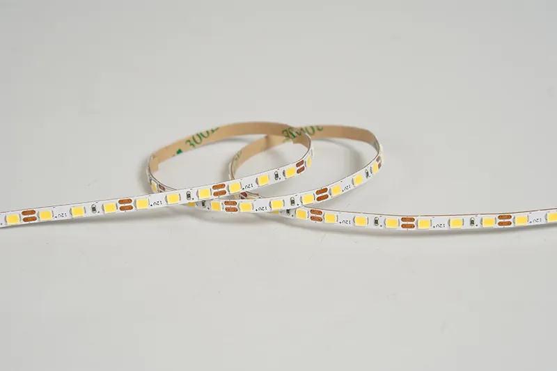 2835 120LEDS/M 12 V 4mm