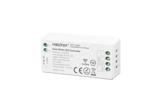 2,4 g Gruppenfarbetemperaturlampe mit Controller