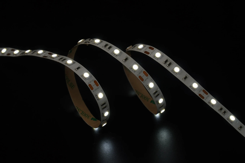 5050 48LEDS/M 12 V 10 mm