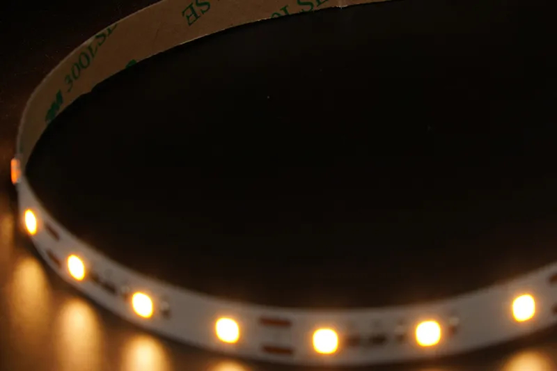 2835 60LEDS/M 12 V 10 mm konstanter Strom