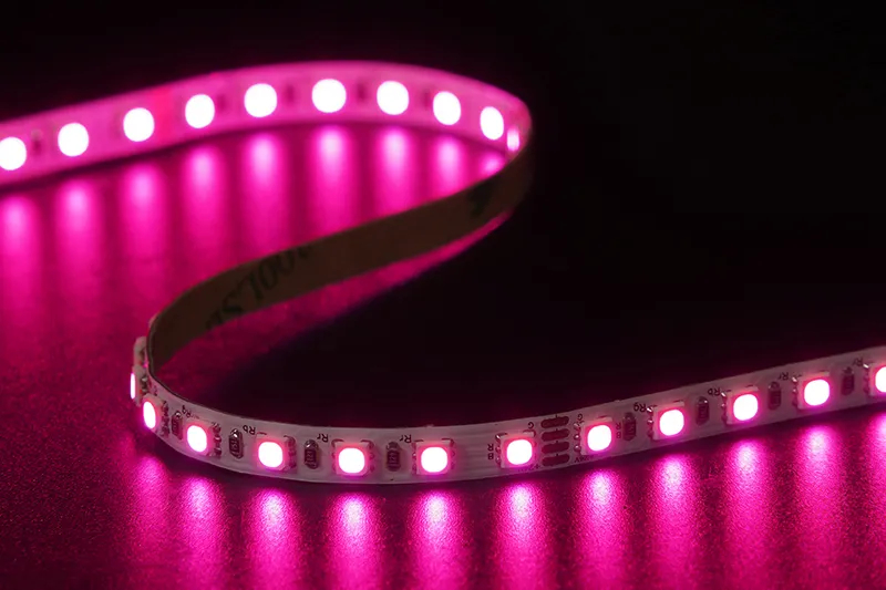 3838 120LEDS/M RGB 24 V 6 mm