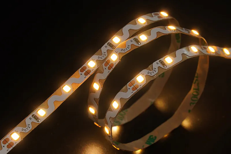 2835 60LEDS/M 12 V 6 mm （s Form)