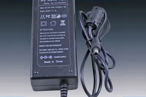 60W DC12V Desktop -Stromadapter