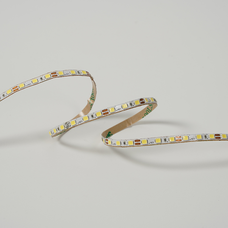 2835 120LEDS/M 12 V 4mm