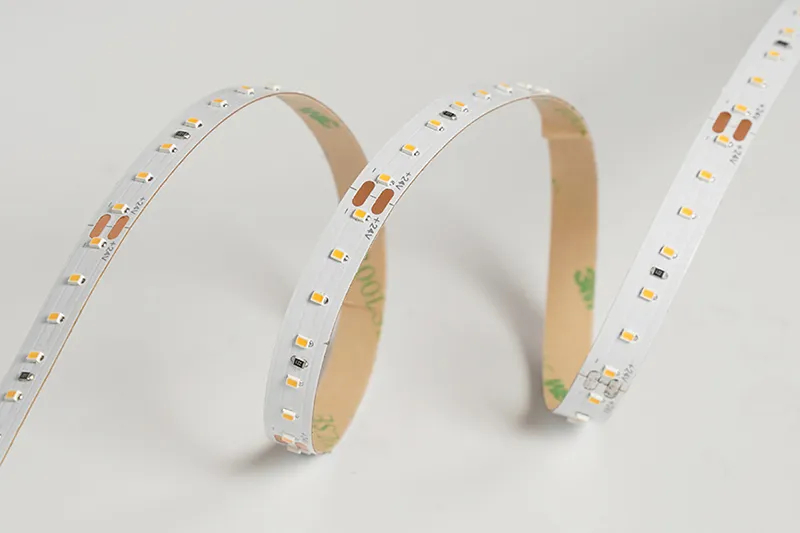 2216 140leds/m 24 V 8mm