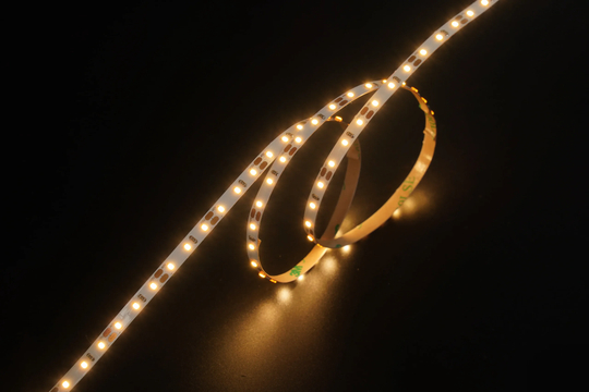 2216 120LEDS/M 12V 5 mm