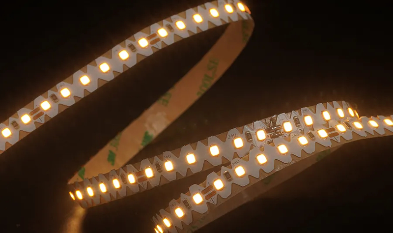 2835 120LEDS/M 24 V 10 mm （s Form)