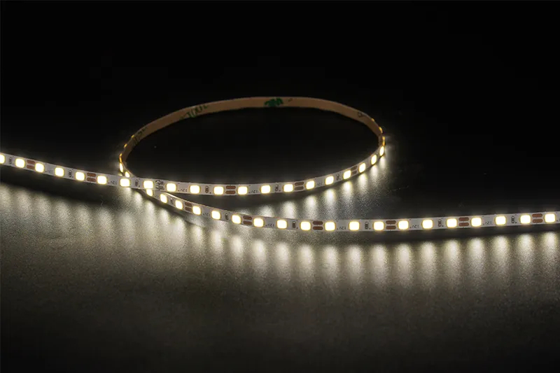 2835 120LEDS/M 12 V 4mm