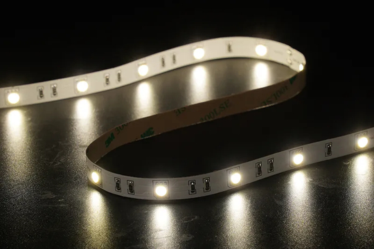 5050 30LEDS/M 24 V 10 mm