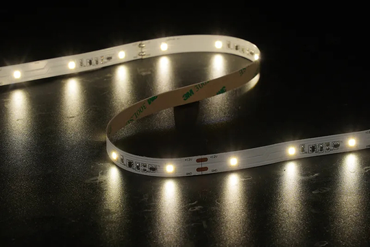 2835 30LEDS/M 12 V 10 mm konstanter Strom