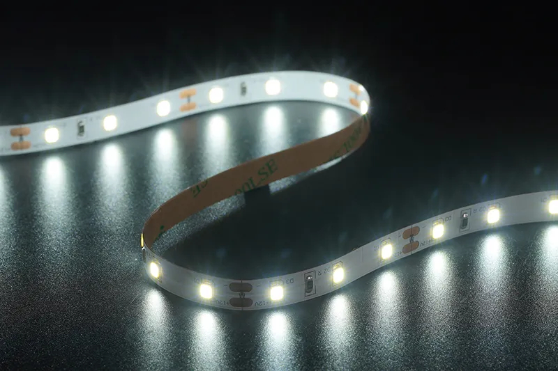 2835 60LEDS/M 12 V 8mm