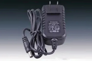 18W DC12V Wandmontierter Stromadapter