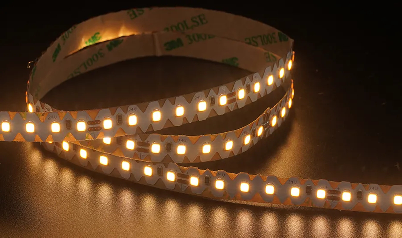 2835 120LEDS/M 24 V 10 mm （s Form)