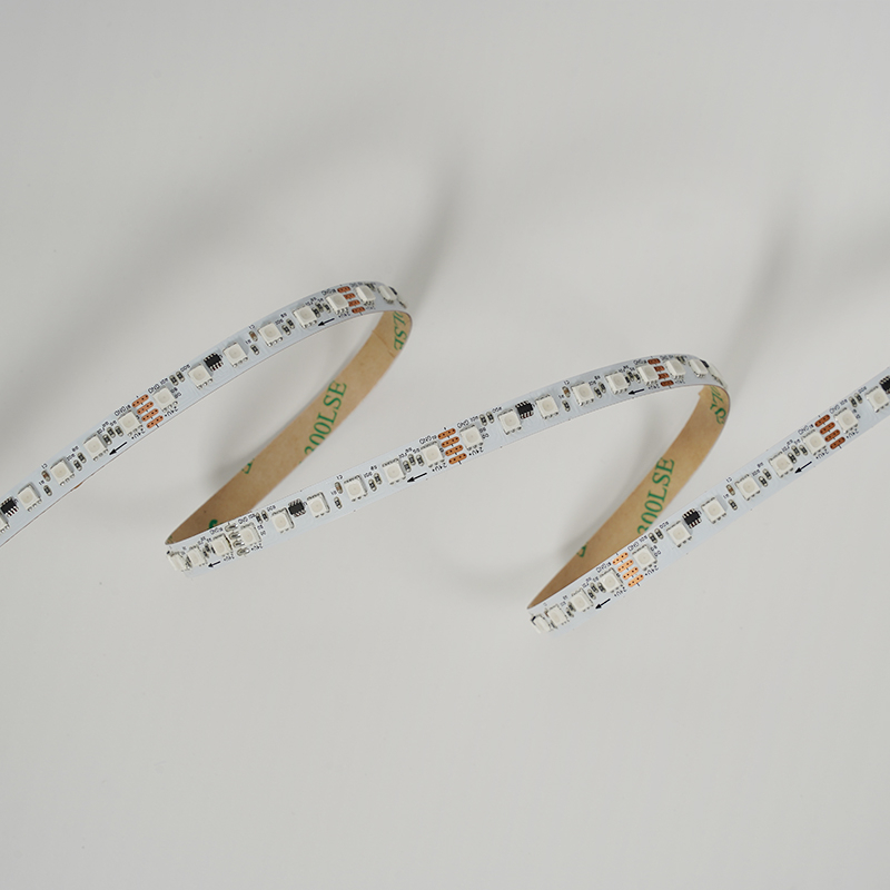 3838 120LEDS/M RGB 24 VIC1934 8mm