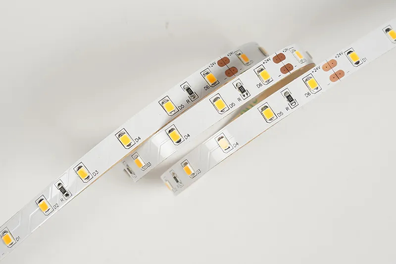 2835 60LEDS/M 24 V 8mm
