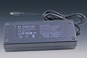 84W DC24V Desktop -Stromadapter